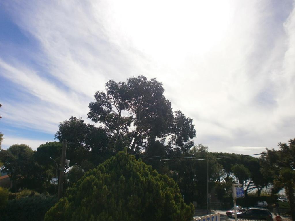 Hotel Le Golfe Bleu Cavalaire-sur-Mer Exterior foto